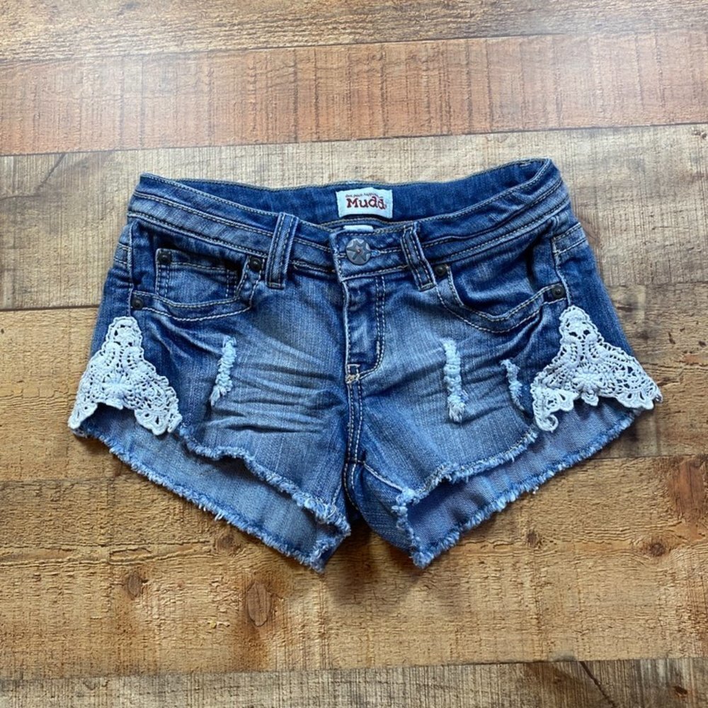 SALE - Juniors Denim Shorts with Lace Accents size 3